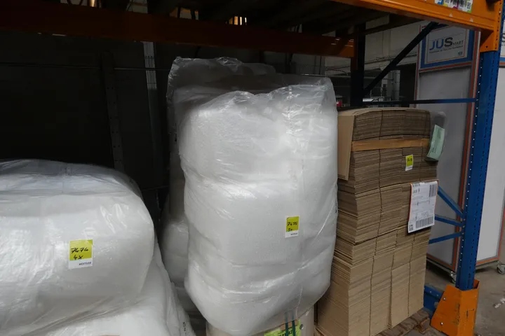 3x Aircap EL Minimum 30% Recycle Content Zuschnitte 300x370mm